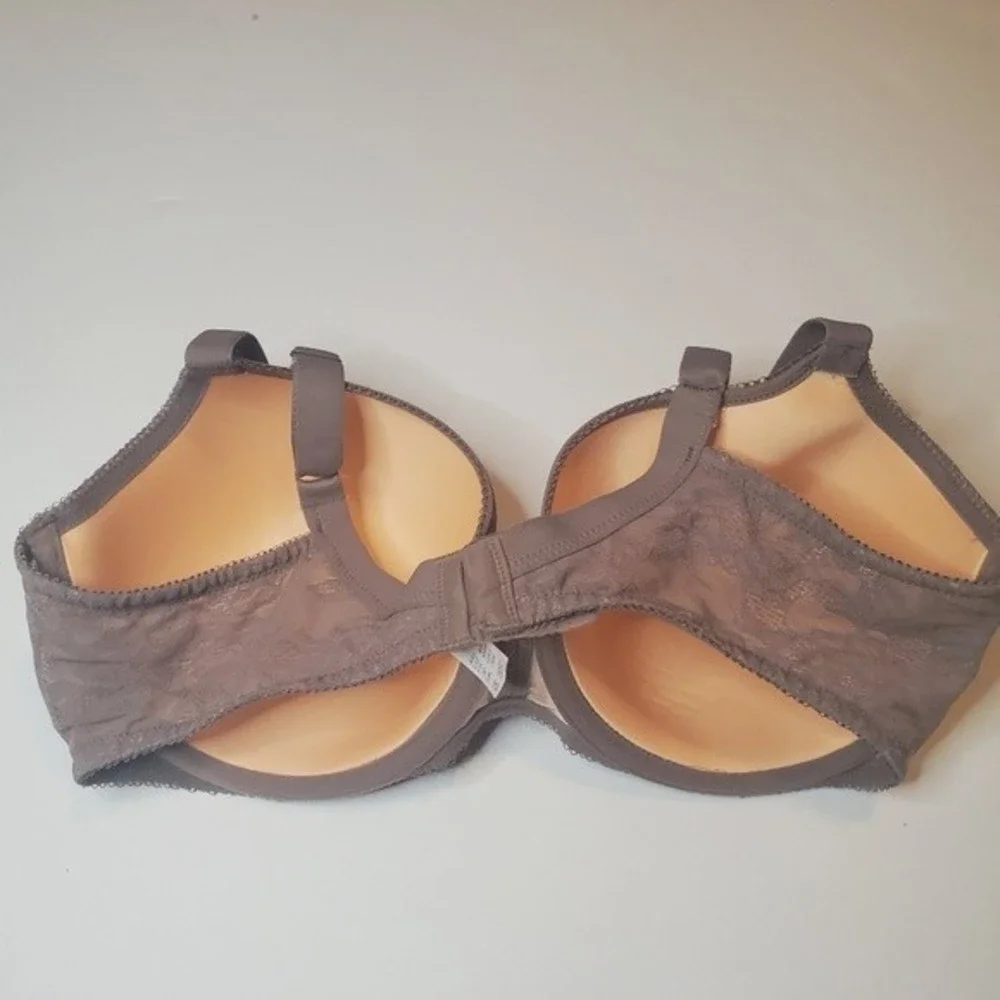 WACOAL Lace Finesse Floral Contour Underwire T-Shirt Finesse Molded cups Bra